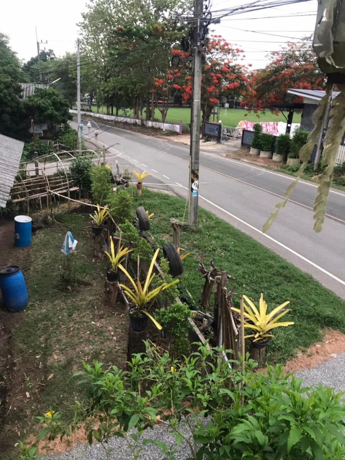 Amando_Tent Hotel พะเยา ภายนอก รูปภาพ